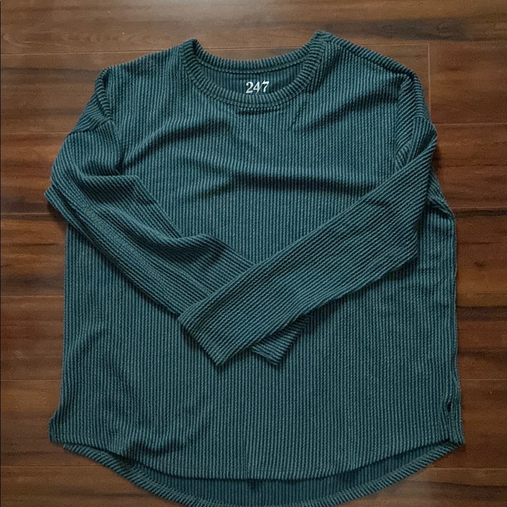 Maurice’s Green Striped Shirt sz l nwt’s